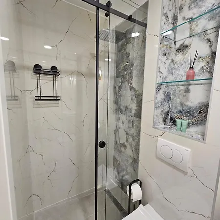 Luxury Ane Apartman *