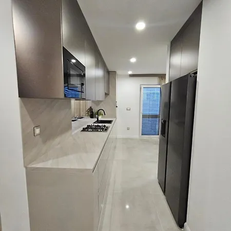 Διαμέρισμα Luxury Ane *